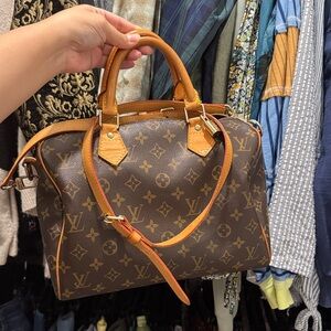 Louis Vuitton Bandoulière 30